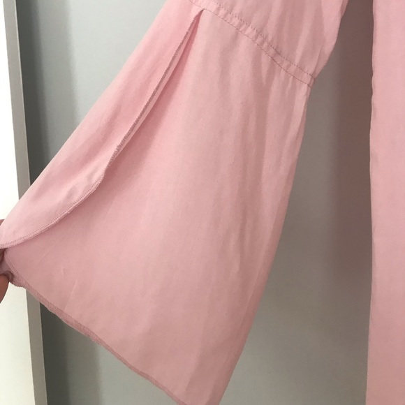 Pink off the shoulder Tobi top - Picture 4 of 8